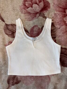 love J Cream Ribbed Cropped Tank with V-Notch
